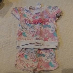 Never worn outfit set